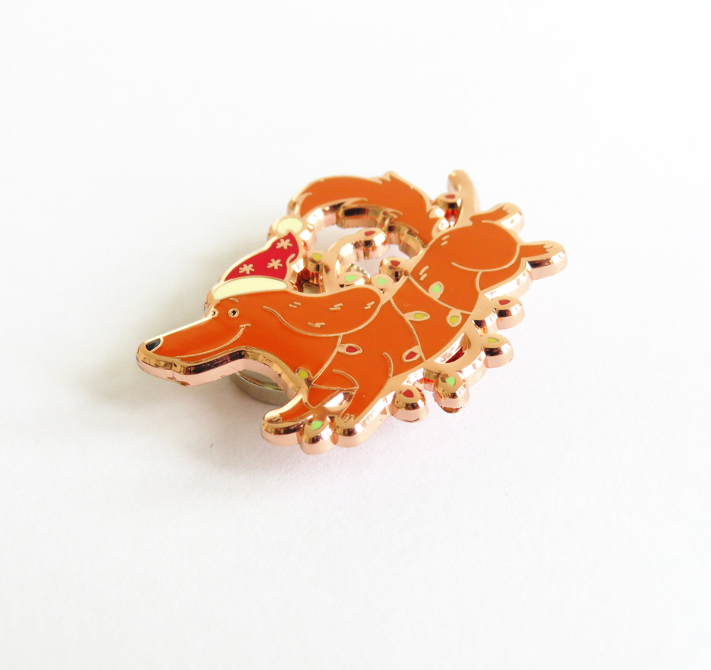 Needleminder – “Playful Dachshund” SKU 14374 🐶🎄