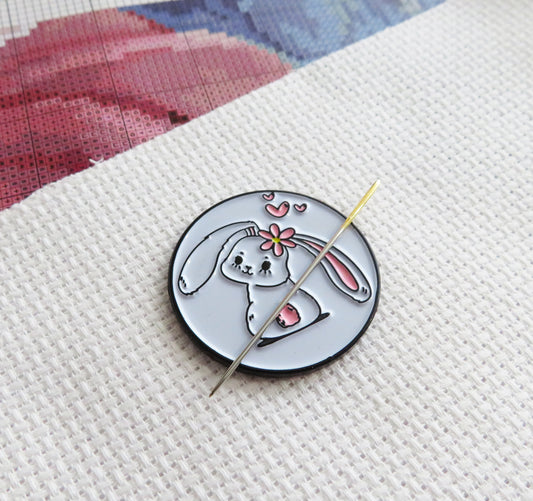 Letistitch Bunny Chart Holder & Needle Minder 14333