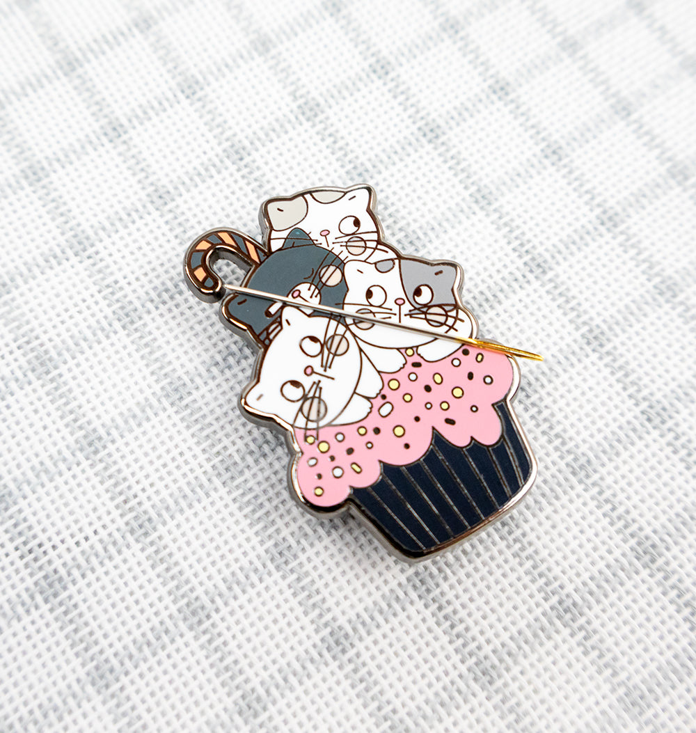 Letistitch SKU 14368 Sweet Halloween Magnetic Needle Minder