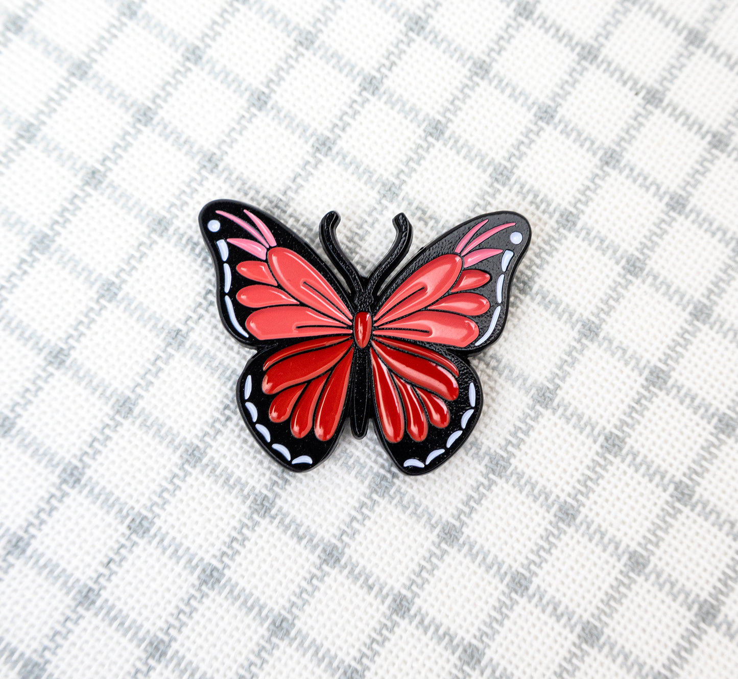 Letistitch SKU 14376 Coral Wings Magnetic Needleminder