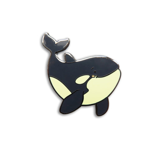 Orca whale-shaped needleminder on a white background