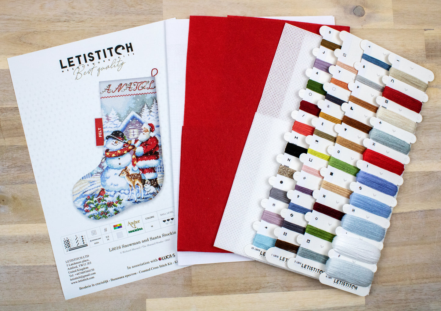 L8016 Snowman and Santa Stocking