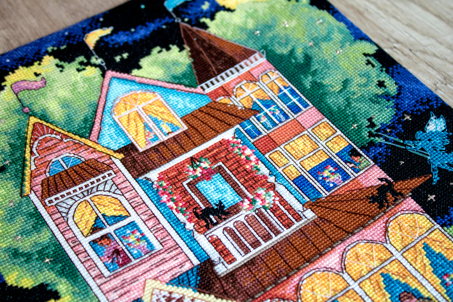 LETI 937 Fairy tale house