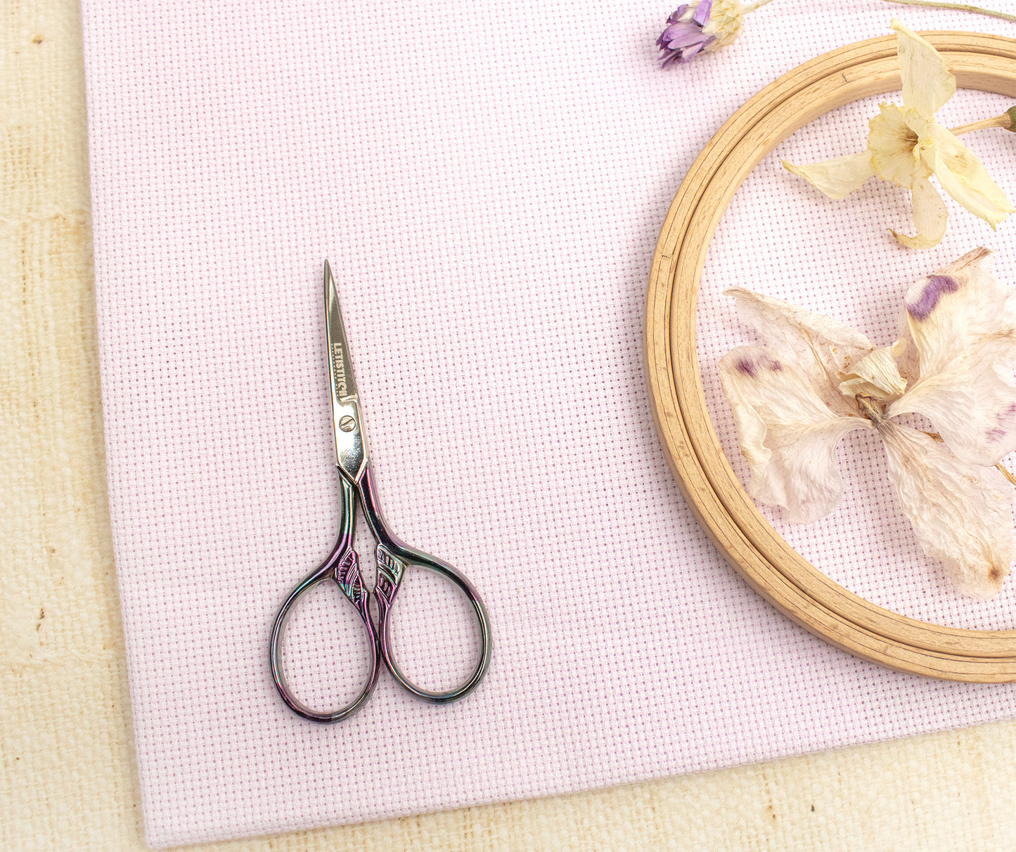 Letistitch Embroidery scissors 20431 Purple